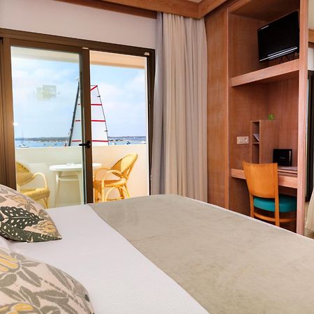 Hostal La Savina La Savina  Room photo